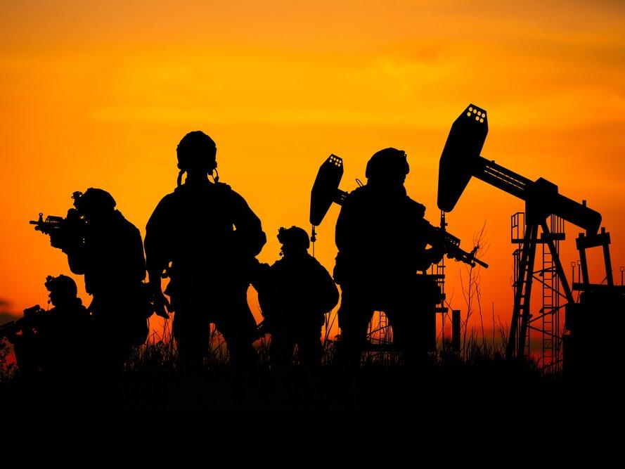 ABD'li petrol şirketi terör örgütü ile anlaştı!