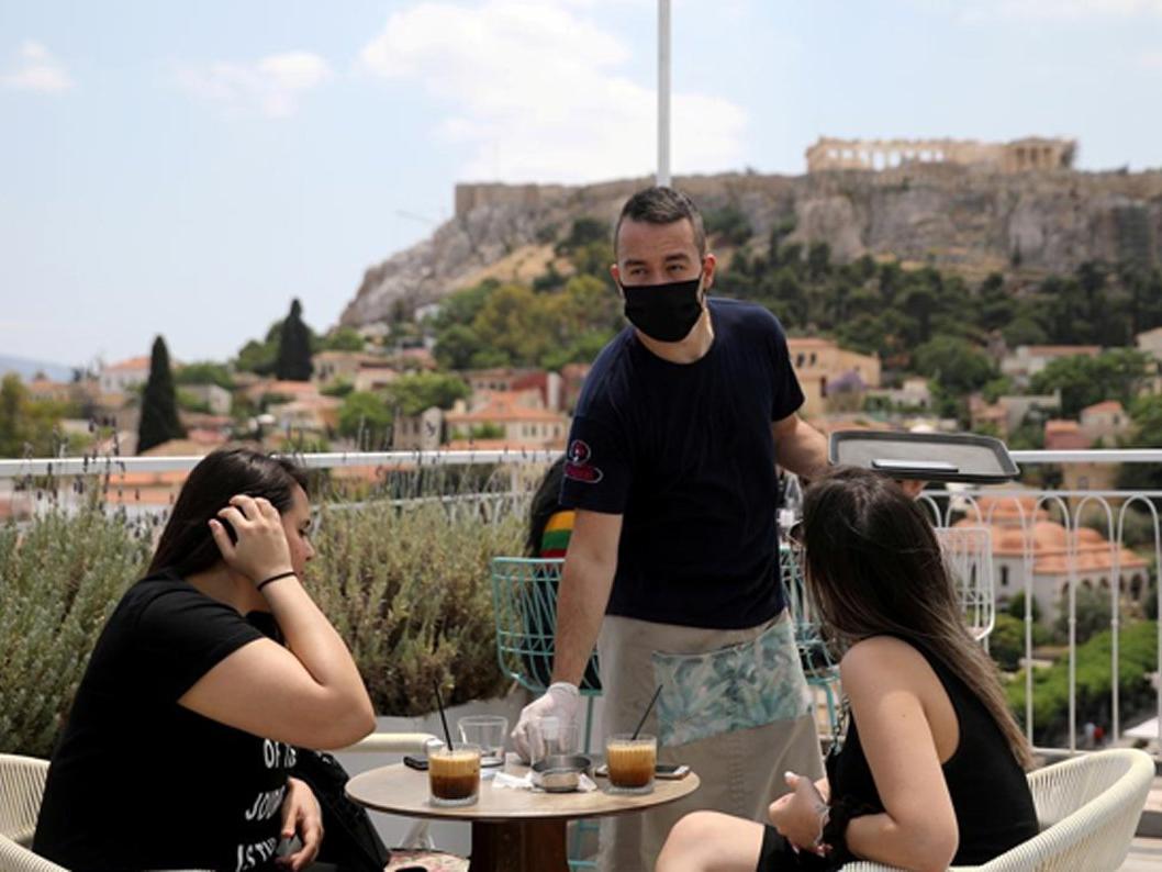 Komşu Yunanistan'da yeni vaka rekoru