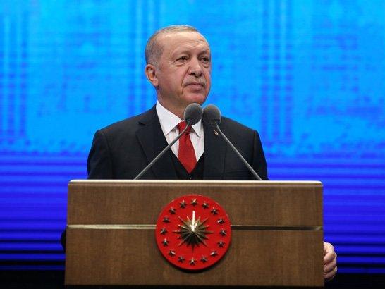 Cumhurbaşkanı Erdoğan 'Hiroşima'yı Nazım'ın şiiriyle andı