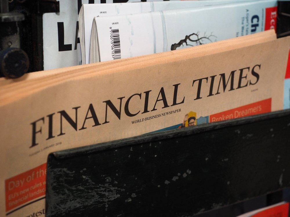 Financial Times: En basit çözüm faiz artırımı ama...