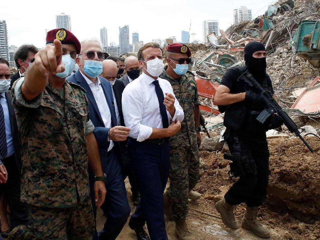 Macron Lübnan'da da rahat durmadı: Biz yapmazsak Türkler yapacak