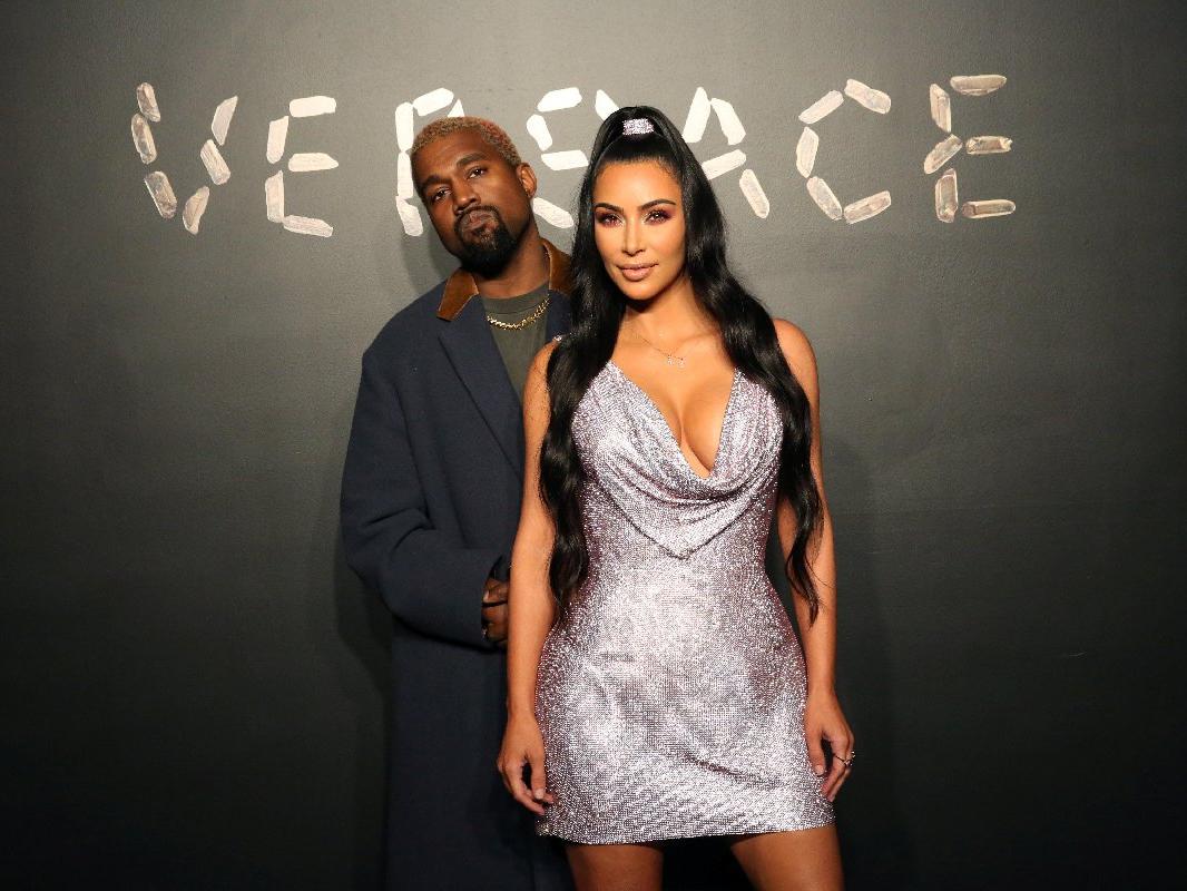 Kanye ve Kim Dominik'e gitti: Evliliği kurtarmaya çalışıyorlar