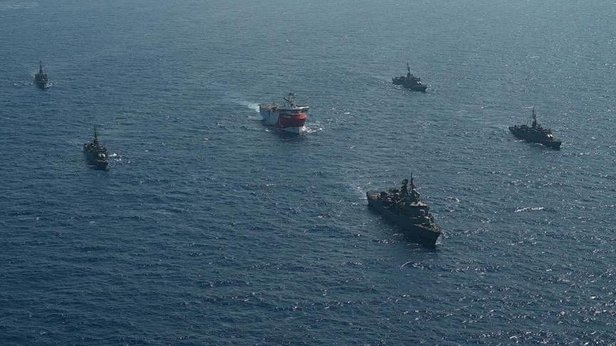 Oruç Reis Navtex bölgesine girdi! Yunanistan Deniz Kuvvetleri'nde kırmızı alarm iddiası