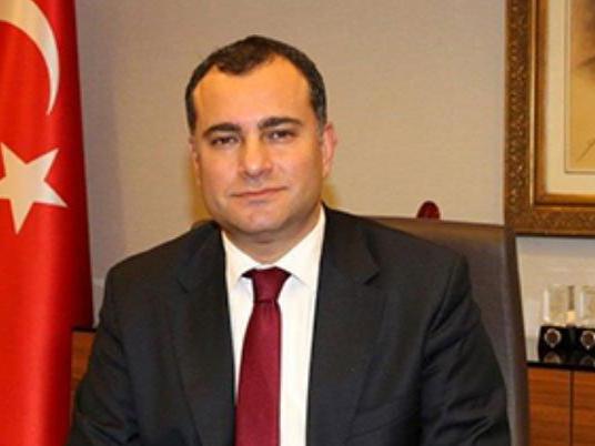 Çankaya Belediye Başkanı Taşdelen makam aracını satışa çıkardı