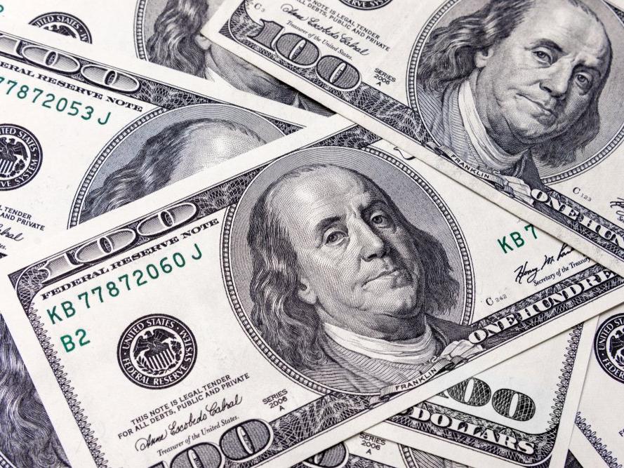 Merkez'in anketinde yıl sonu dolar beklentisi yükseldi