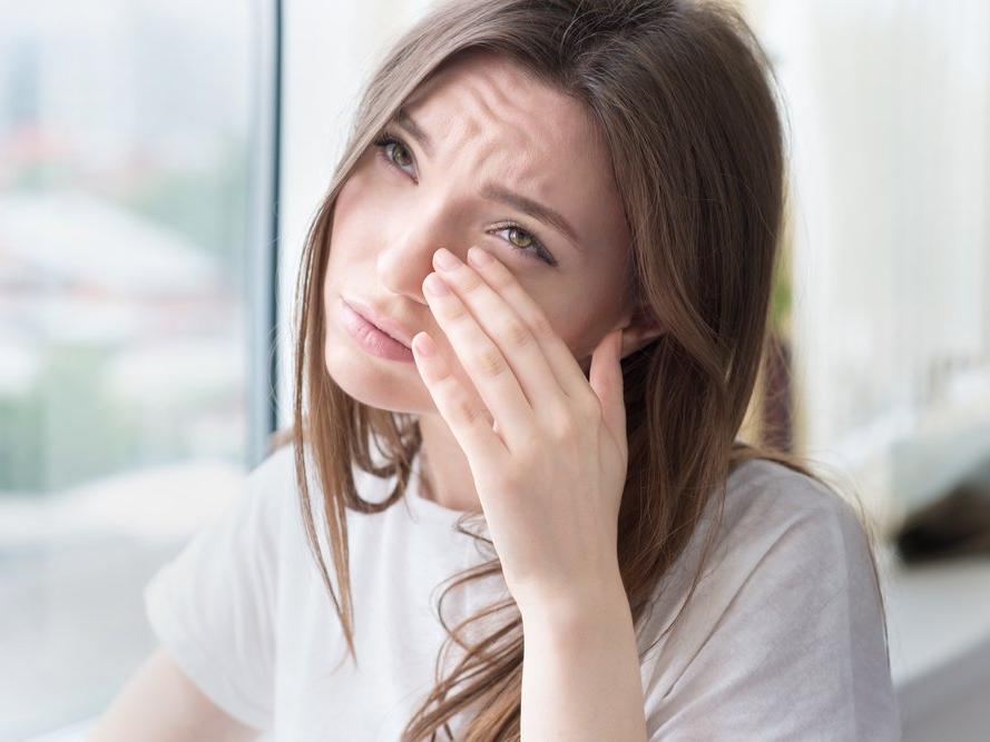 Göz ağrısı neden olur? Göz ağrısı nasıl tedavi edilir?