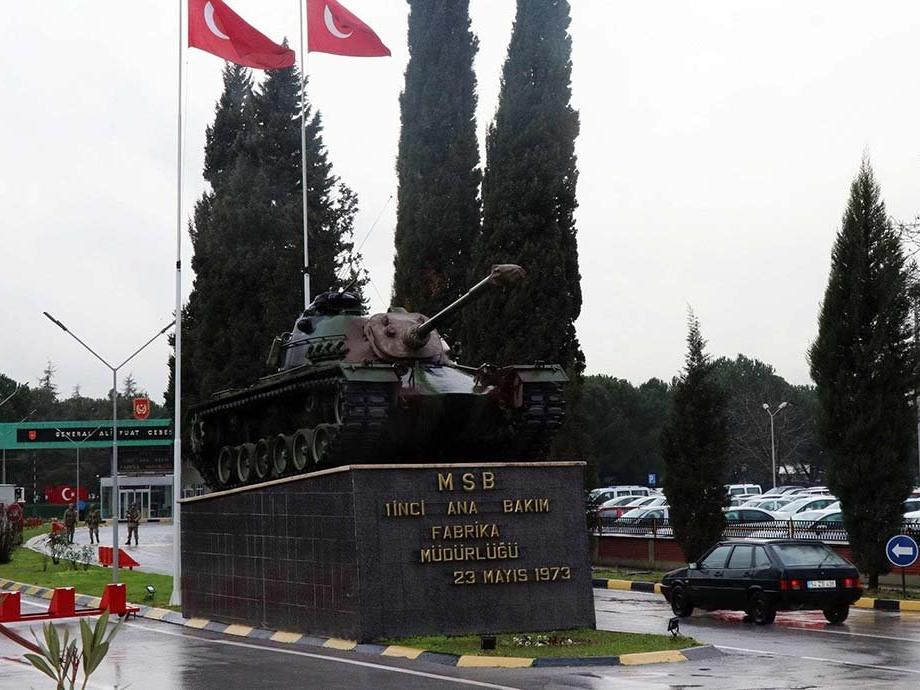 Askeri fabrikalara AKP’li bir yönetici atandı