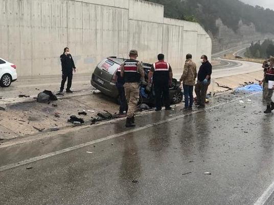 Tokat'ta feci kaza: 3 ölü, 4 yaralı