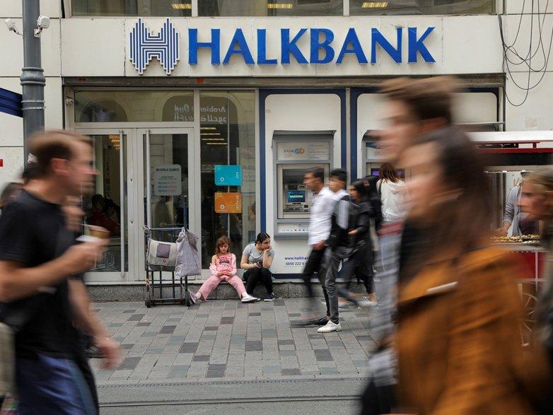 Halkbank'ın reddi hakim talebinde flaş gelişme