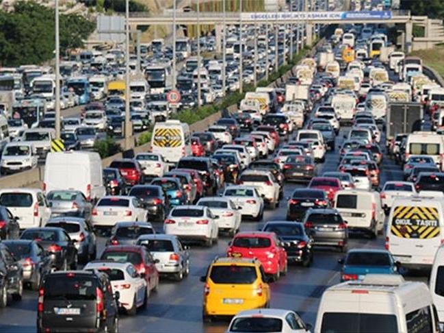 İstanbul güne trafikle başladı… İşte son durum