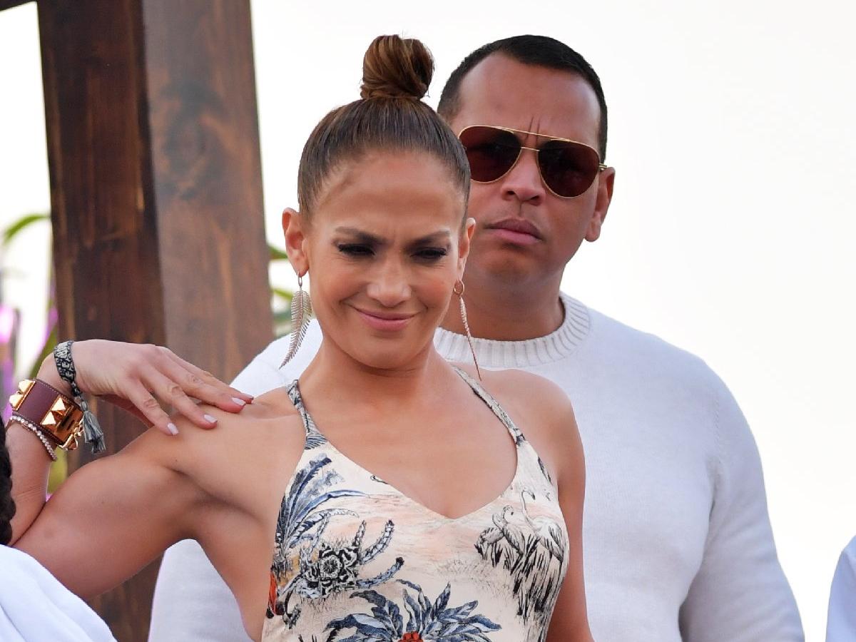 Jennifer Lopez: Hayal kırıklığına uğradık ama pes etmedik