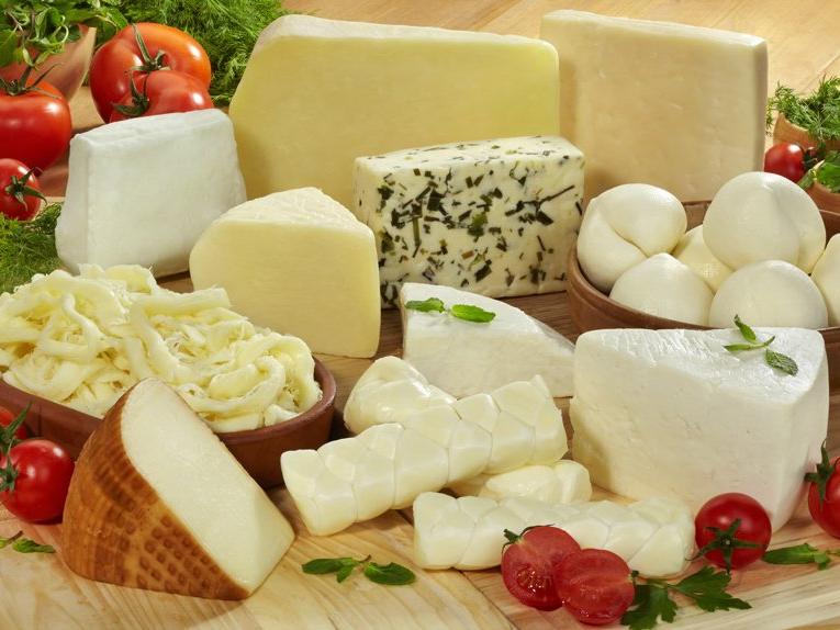 Peynir üreticisi ithalat lobilerine yenik düştü