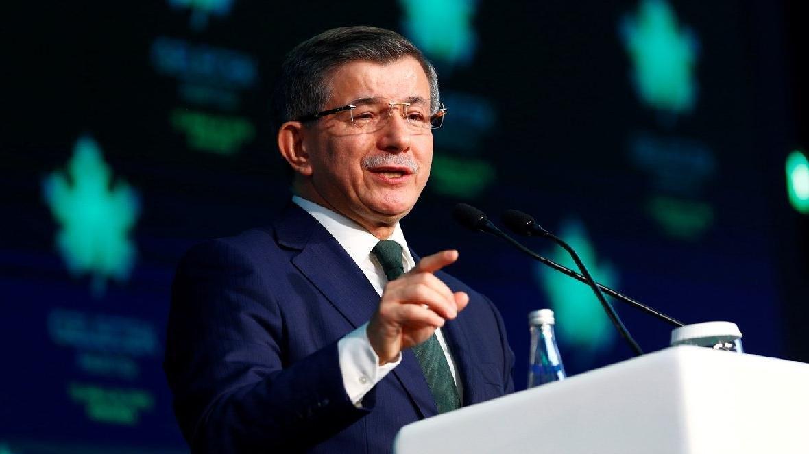 Ahmet Davutoğlu: Doğu Akdeniz'de diplomatik zayıflık var!