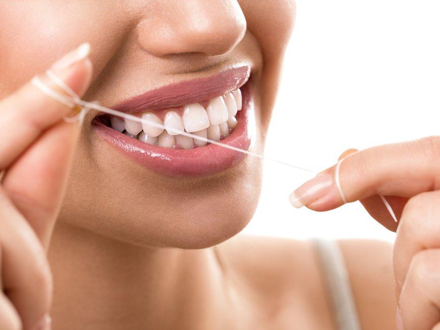 Diş yüzeyi en iyi nasıl temizlenir?