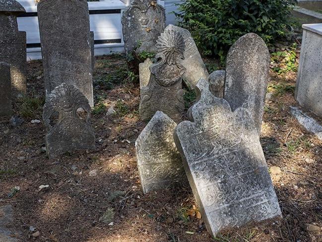 İstanbul'un en eski Müslüman mezarlığı: Anadolu Hisarı Mezarlığı