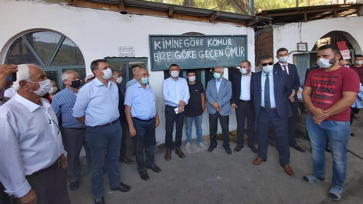 CHP ve İYİ Partili vekillerden 13 aydır ücretlerini alamayan maden işçilerine destek