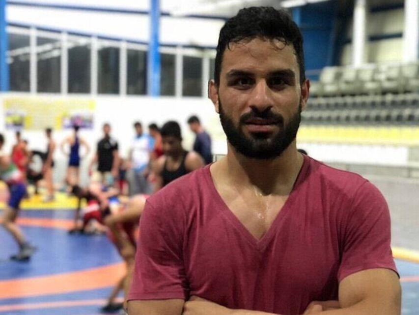 Cinayetle suçlanan İranlı güreşçi Navid Afkari idam edildi