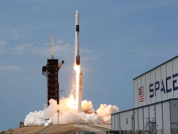 SpaceX Turksat 5A'yı uzaya gönderecek