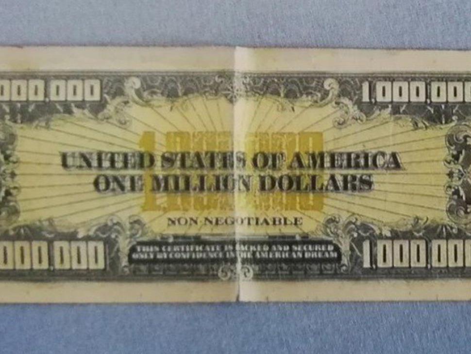Kütahya'da 1 milyon dolarlık banknot ve sertifikası ele geçirildi