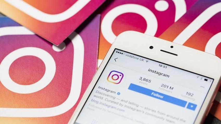 Facebook'a 'Instagram bizi kameradan izliyor' suçlaması!