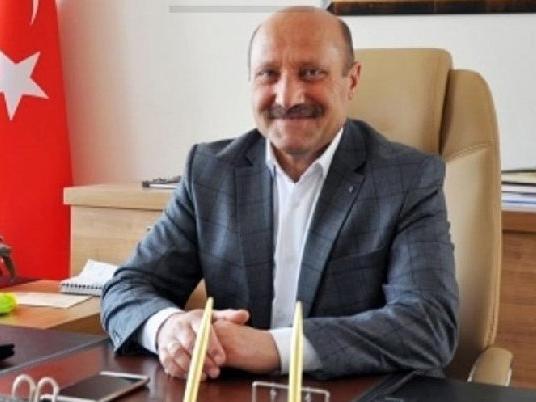 AKP'li eski başkan yardımcısı Covid-19'dan öldü