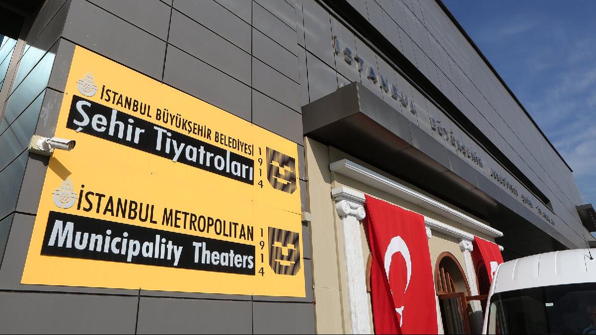 İBB'den özel tiyatrolara destek