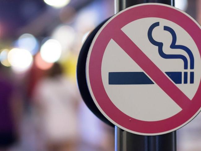 Bir ilde daha yürürken sigara içmek yasaklandı!