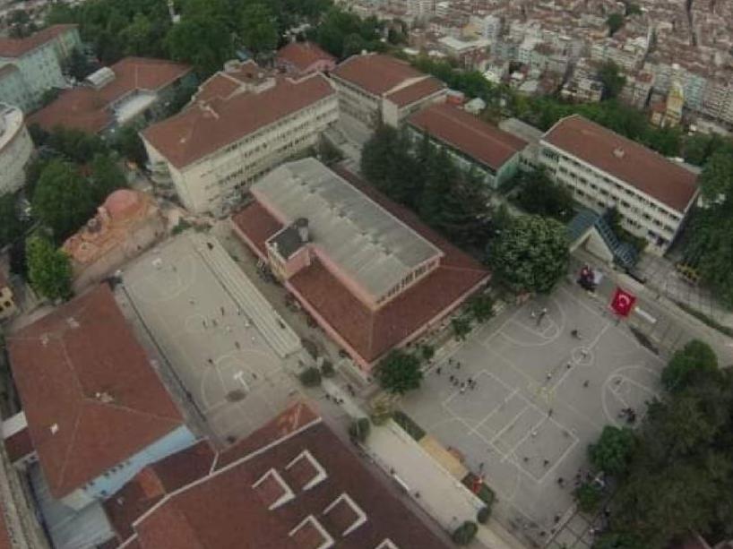 Bursa ve Samsun'da okullar peş peşe karantinaya girdi