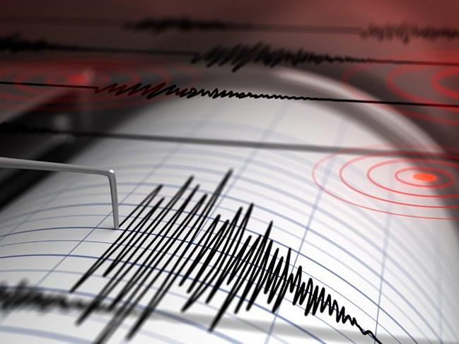 Ege Denizi'nde 3.9 büyüklüğünde deprem (Son depremler)