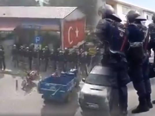 Ermenek'te madencilere polis ablukası