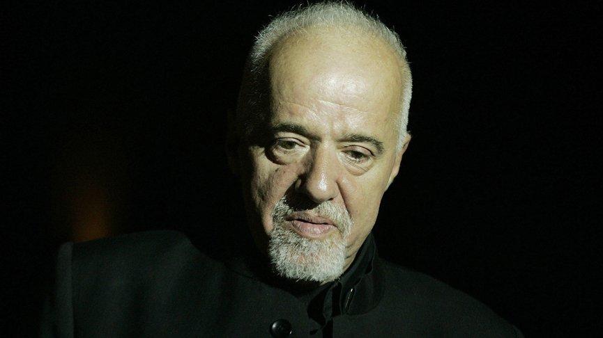 Yazar Paulo Coelho İzmir'e bağış yapacağını duyurdu