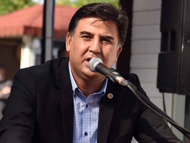 CHP'li belediye başkanı istifa haberlerini yalanladı: CHP benim yuvam, başka yere gitmem