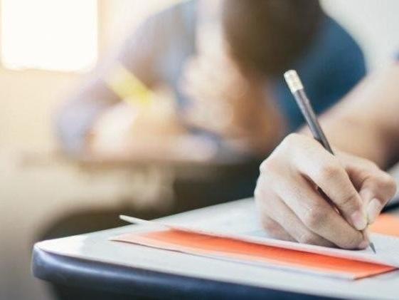 Sınavlar nasıl olacak, okulda mı yapılacak?