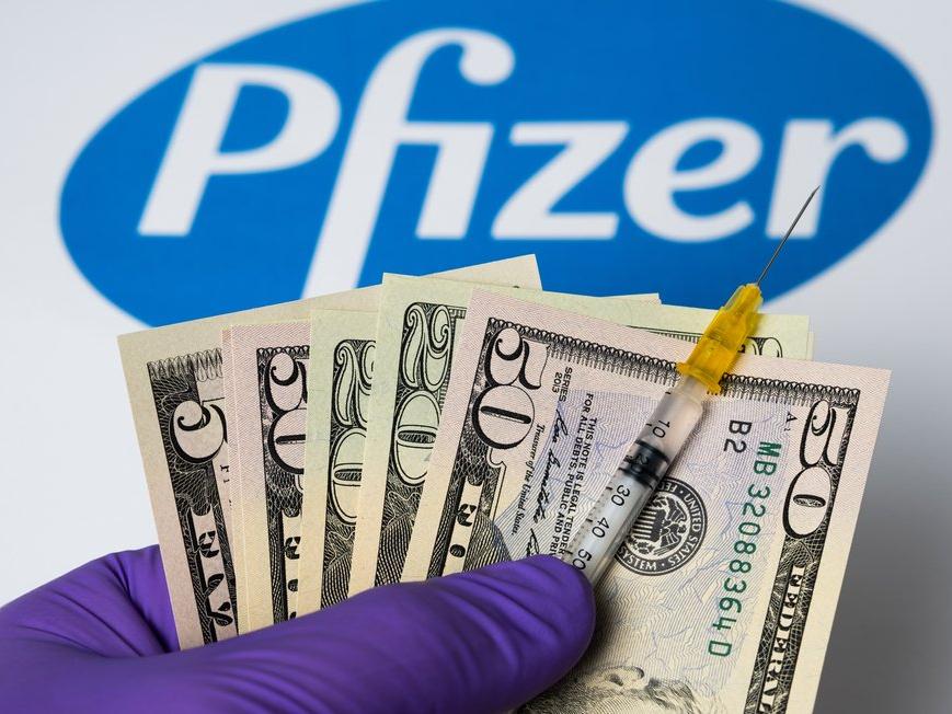 Pfizer CEO'su, aşının açıklandığı gün 5.6 milyon dolarlık hisse sattı