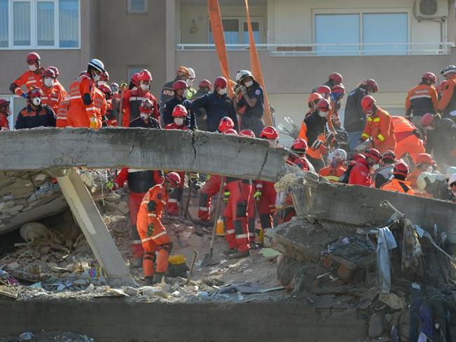 İzmir depreminde can kaybı 116'ya yükseldi