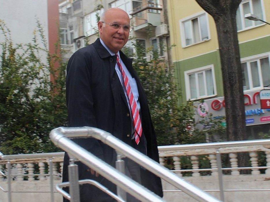 CHP'li eski başkana Cumhurbaşkanına hakaretten ceza