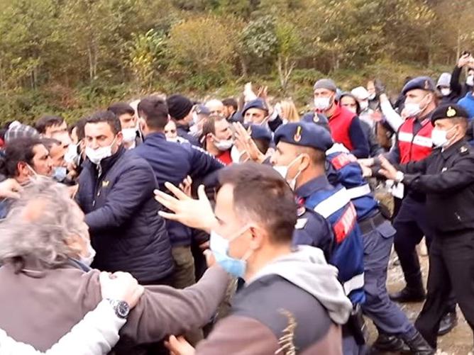 Balık çiftliğinin AKP'li sahibi keşifte köylülere saldırdı