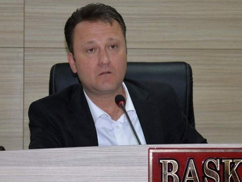 CHP'li Menemen Belediye Başkanı partisinden istifa etti