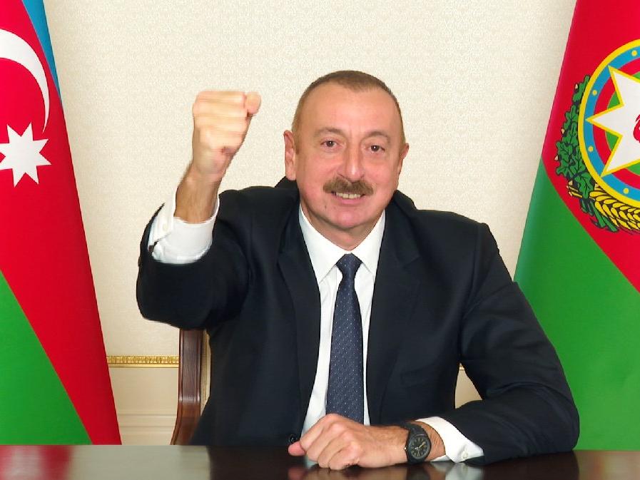 Aliyev'den Ermenistan'a Türkiye uyarısı: Toprak iddiası intihar demektir