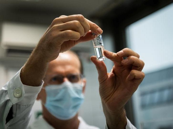 İsveç’ten aşı kararı: Ocak'ta insanlara uygulanabilir