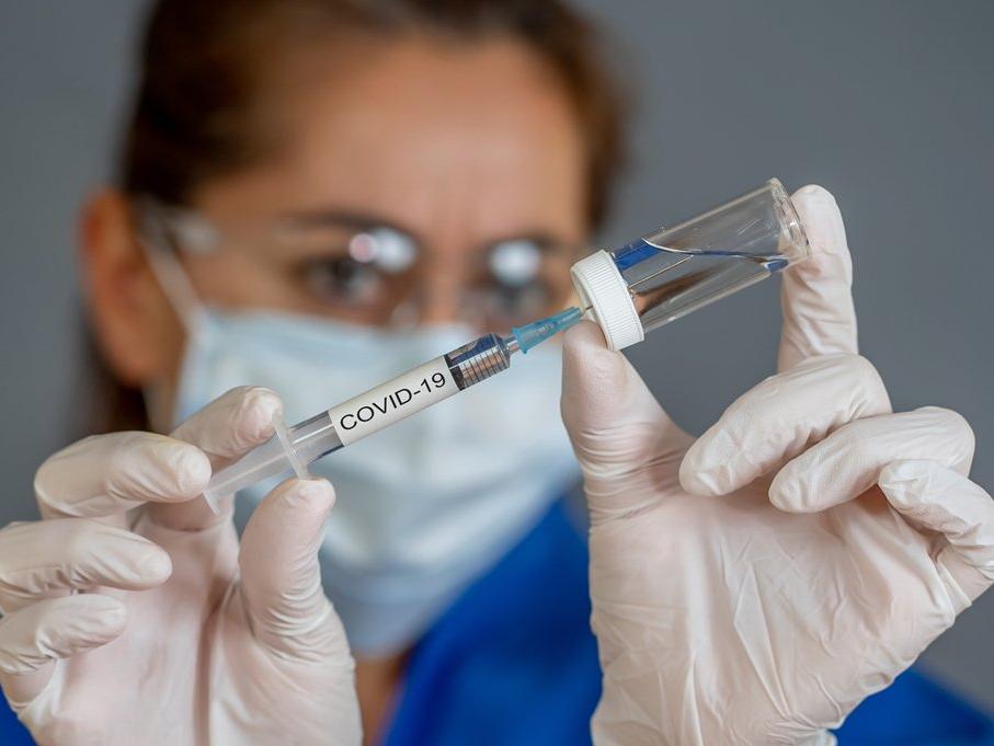 Aşı kararsızlığına karşı uzmanlar konuştu: 'Salgını yenmenin en güvenli yolu aşı'