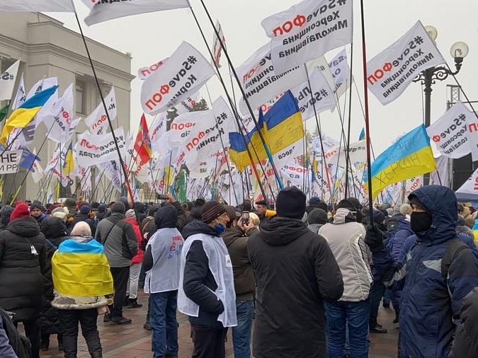 Ukrayna'da karantina protestoları devam ediyor