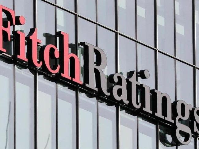 Fitch, küresel ekonomi için beklentilerini yükseltti