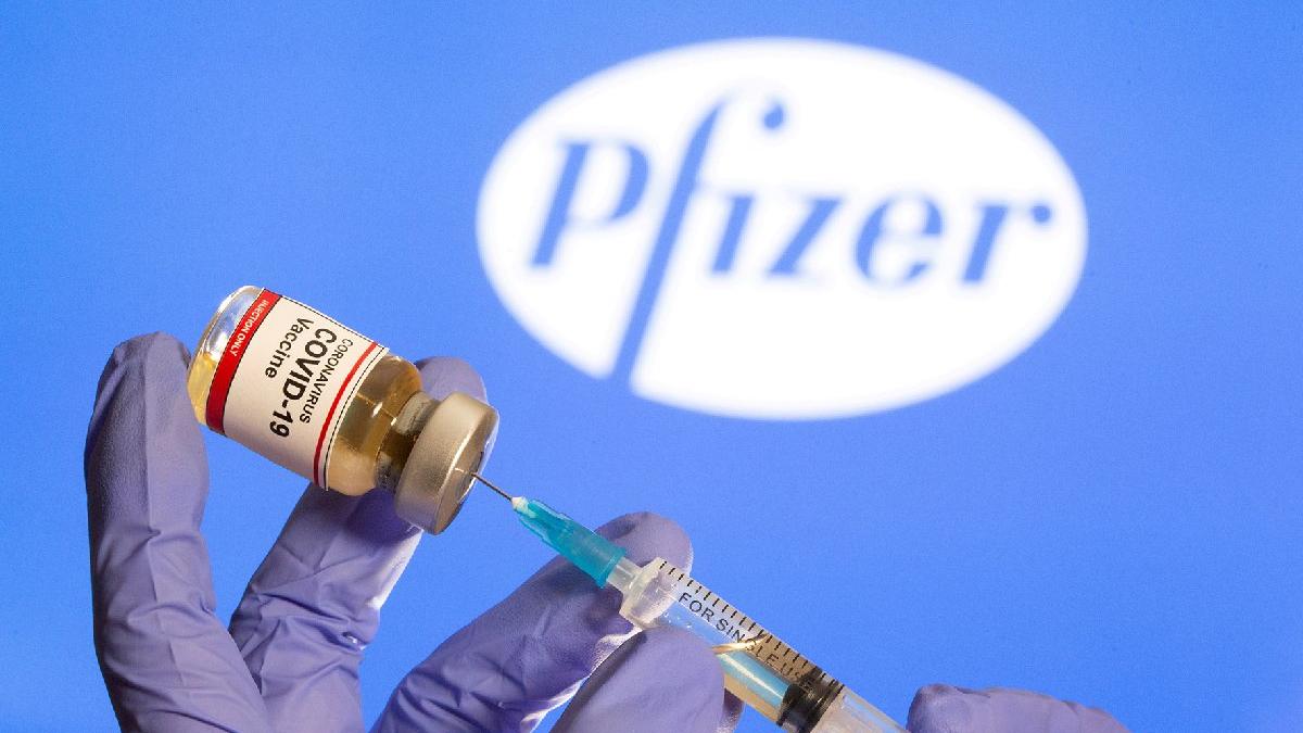 Pfizer-BioNTech aşısı alarmı: İki kişide reaksiyon görüldü! Alerjisi olan yaptırmasın