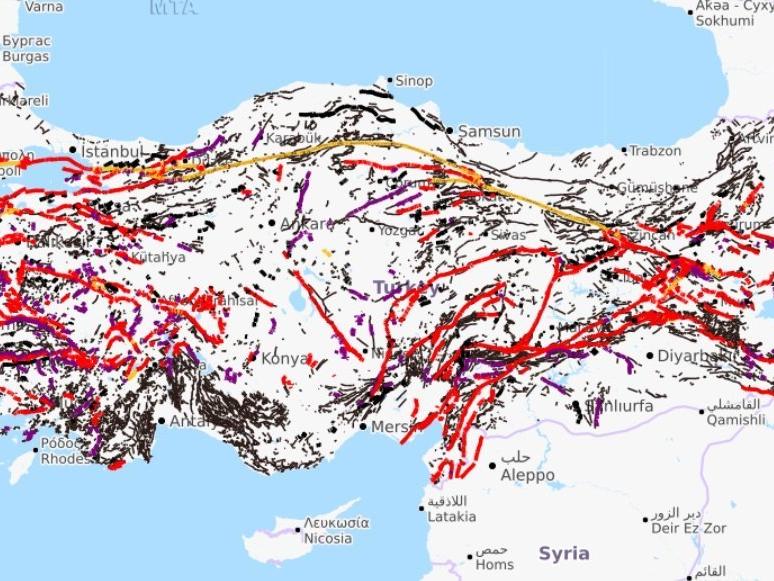 Türkiye'nin 20 yerinde her an deprem üretme olasılığı olan fay var