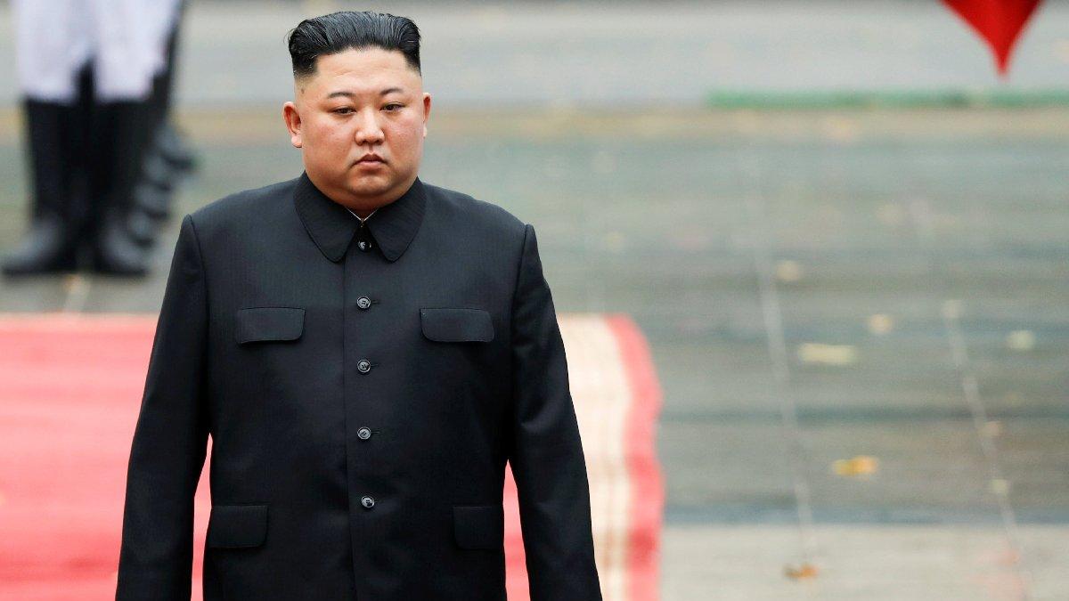 Kim Jong-un'u da corona vurdu... Füze uçuruyordu, şimdi çivi bile çakamıyor