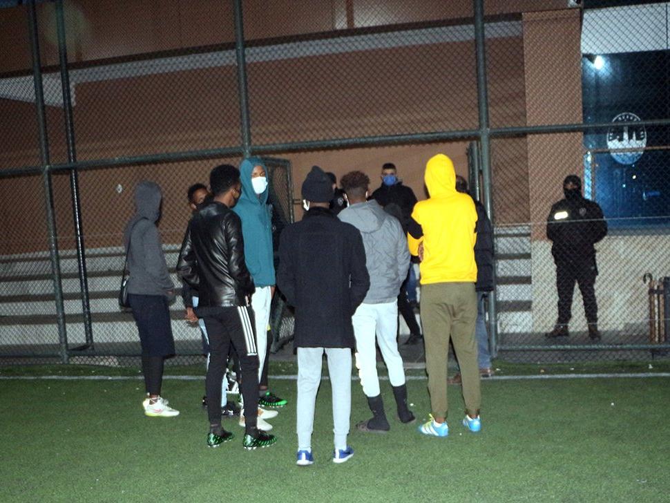 12 Somalili Tokat'ta maç yaparken yakalandı