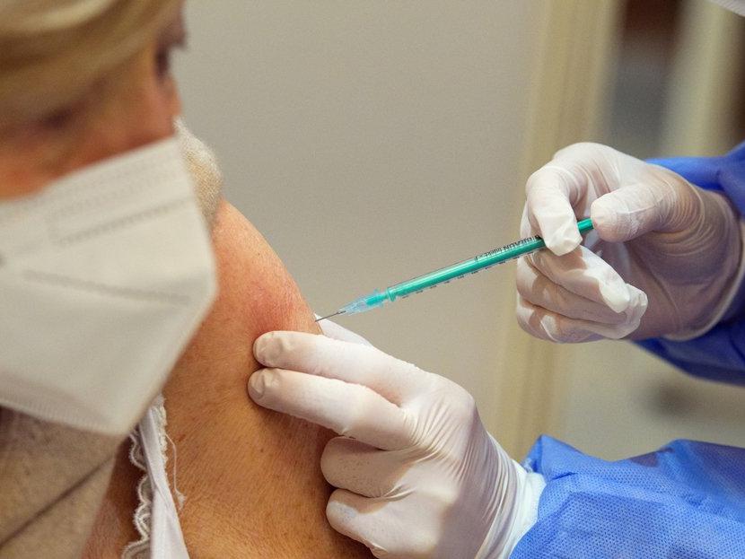 Dolandırıcılara dikkat: 1.100 TL'ye Covid-19 aşısı vaadiyle kandırıyorlar