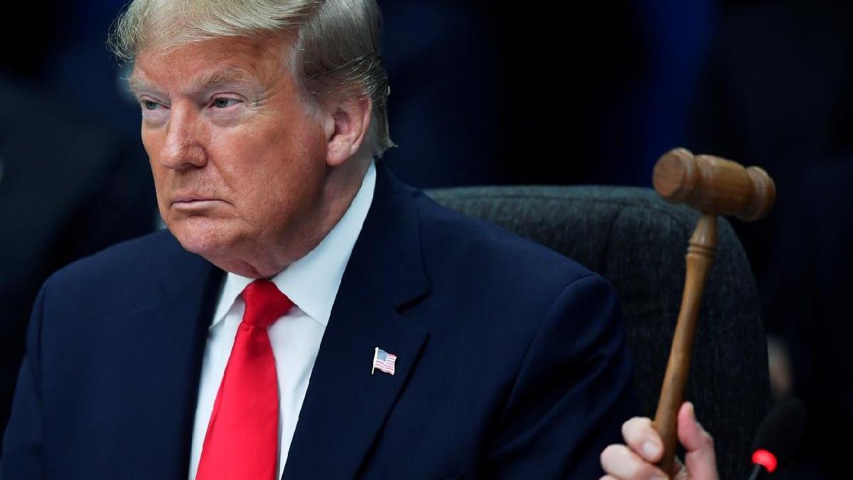 Trump'a kötü haber! Azil metni sunuluyor