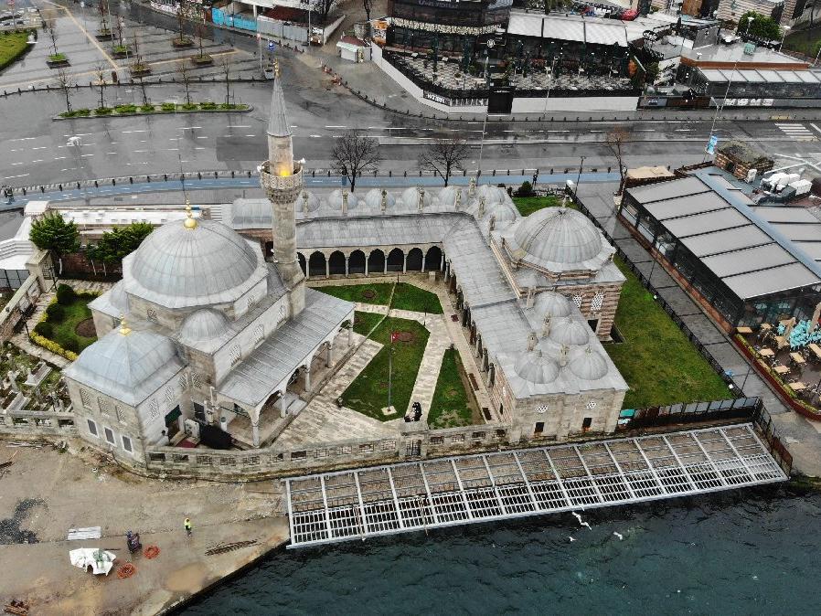 Şemsi Paşa Camii tartışması sürüyor! Polat: Zalimlik düzeyinde yok edildi